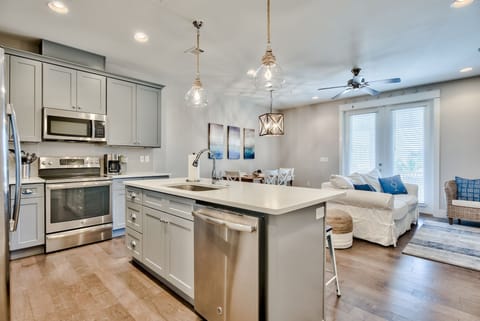 Welcome to our taste heaven off of 30a.  Relax and enjoy the sunshine!