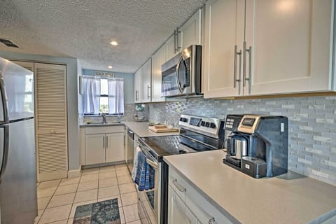 Kitchen | Fully Equipped