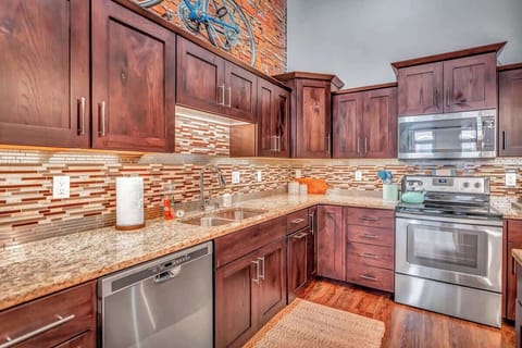 Lots of cooking space