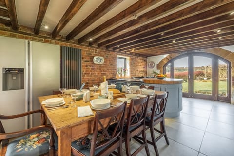 Five Acres, Boltby:  Spend time with family and friends in the open-plan living area