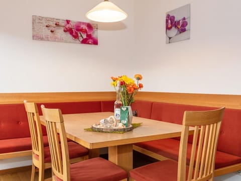 Ferienwohnung "sonnberg" - Ferienwohnungen Oberhaushof Farm Stay in Salzburgerland