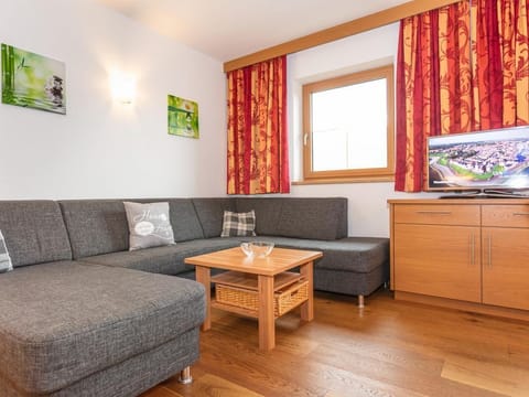 Ferienwohnung "sonnberg" - Ferienwohnungen Oberhaushof Farm Stay in Salzburgerland