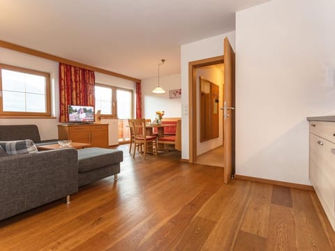 Ferienwohnung "sonnberg" - Ferienwohnungen Oberhaushof Farm Stay in Salzburgerland