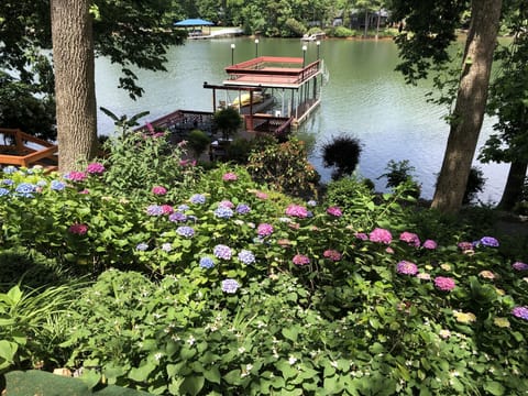 Backyard, 2-level dock and Lake Norman