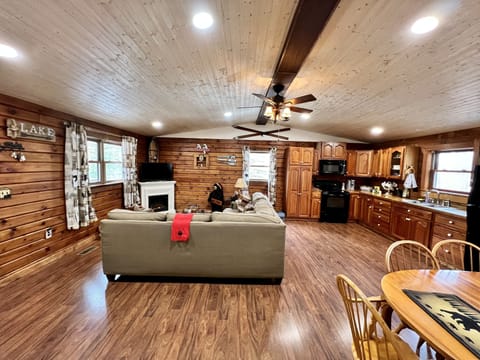 Living Area / Dining Area