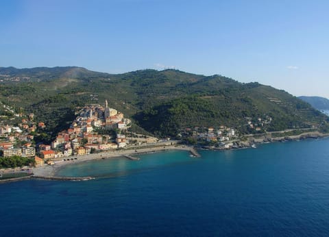 Town/city in general, Cervo at the Ligurian sea