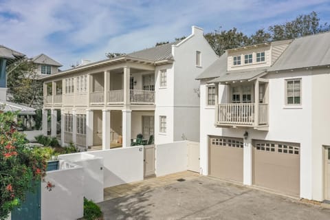 Rosemary "Heaven on 7" 67 Dunmore Town Lane Carriage House