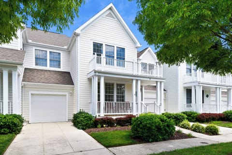 Exterior,Front Elevation,