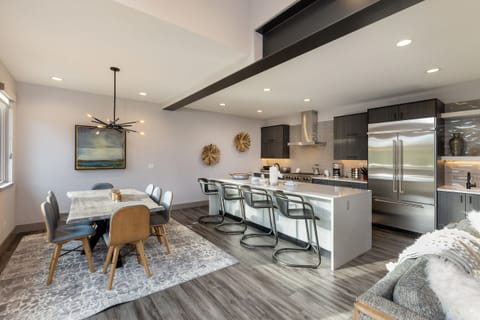 Dining area and breakfast bar.