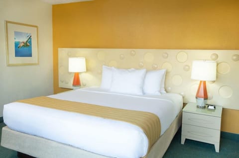 Comfortable Unit with King size bed