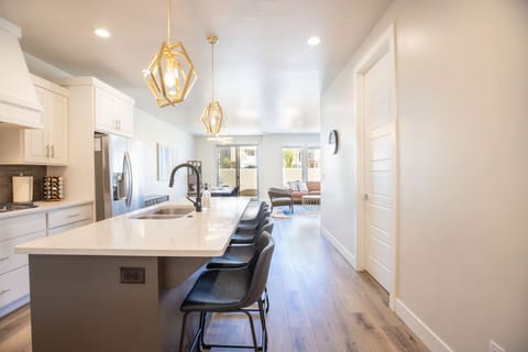 Counter bar with seating for 4