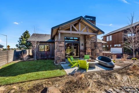 Gather around the firepit!