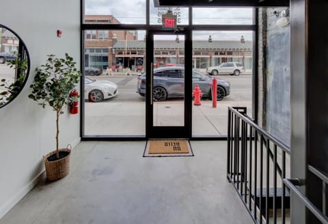 Hello, South Main St. As soon as you exit the property, almost every restaurant and attraction are within walking distance.