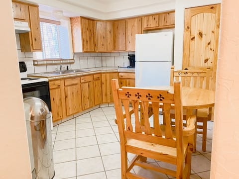 A surprise SECOND kitchen on lower level - keep extra snacks/drinks here!