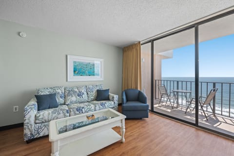Plenty of space in this living room to gather and spend time together!
