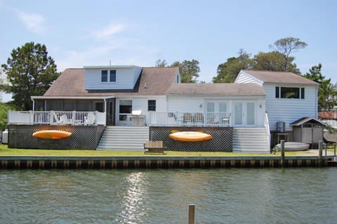 Canalfront Home in Richardsons Landing 