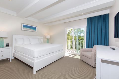 Stretch out on crisp linens and wake to peaceful greenery.
