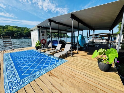 swim platform with loungers - perfect for soaking up the sun!