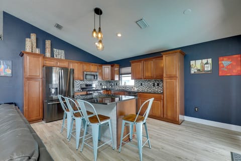 Fully Equipped Kitchen | Cooking Basics