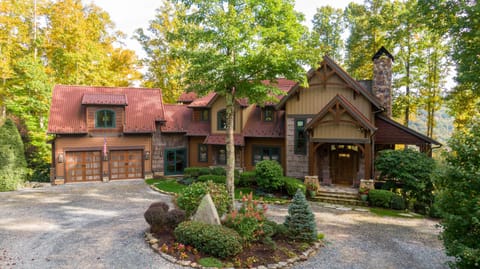 The Homestead Lodge at The Lodges at Eagles Nest.
