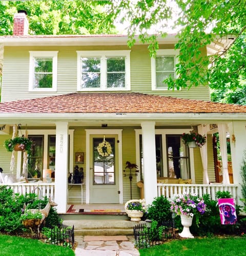 Welcome to Molly’s Place!