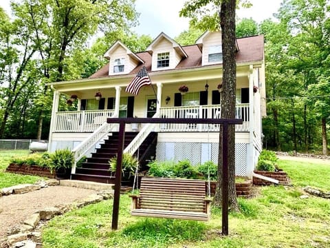 Spring River Getaway