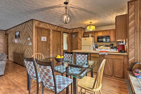 Dining Room | Dishware & Flatware