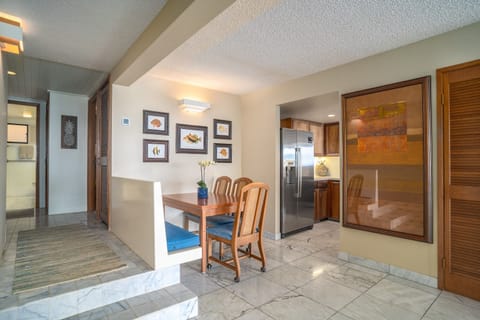 Quaint breakfast nook