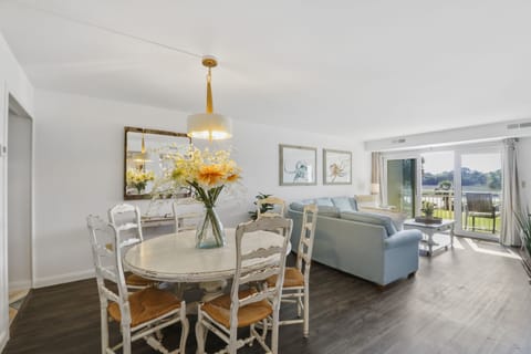 Great Room | 1809 Bluff Villas - Great Room | 1809 Bluff Villas