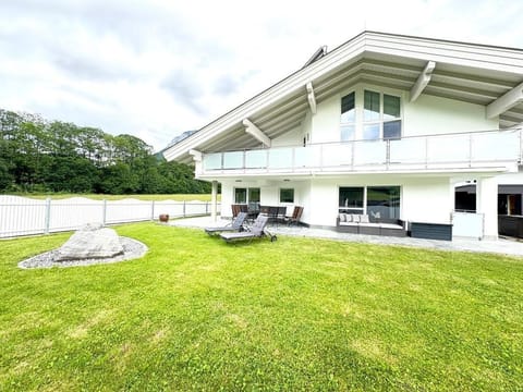 Au Villa - Au Villa - Exklusives Ferienhaus im Grünen House in Salzburgerland