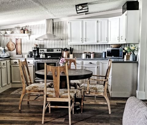 A light, modern kitchen with every convenience and seating for six.