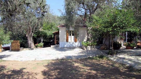 Front yard view property