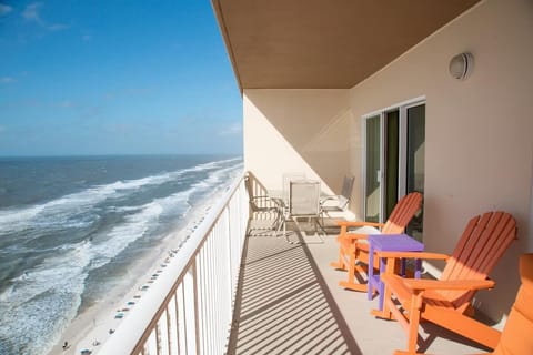 Endless Gulf views, steps from the Gulf of Mexico on large sweeping patio.
