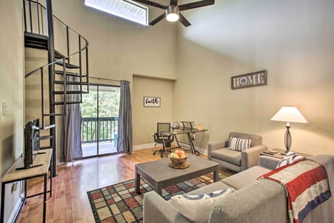 Baton Rouge Vacation Rental | 3BR | 3BA | 1,200 Sq Ft | 2 Stories