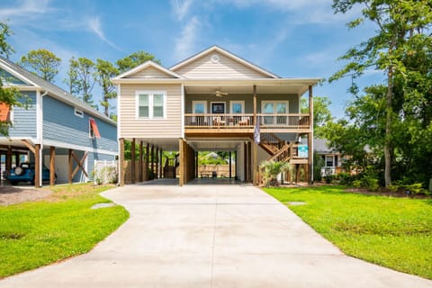Exterior - Front
