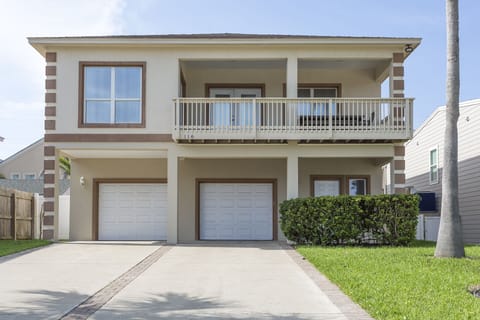Escape to 116 E. Huisache!