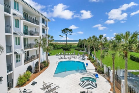 Oceanfront pool area!
