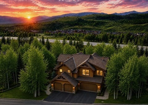 Welcome to Chestnut Hill Cabin in beautiful Breckenridge, Colorado