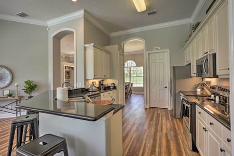 Fully Equipped Kitchen | Cooking Basics | Complimentary Spices