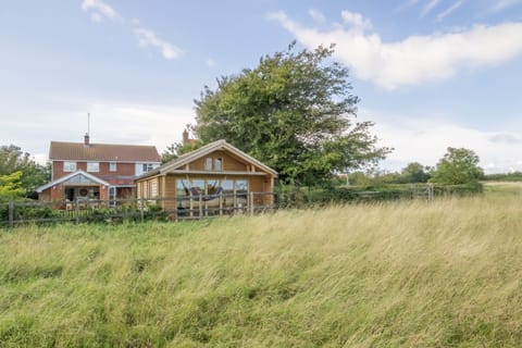 The Potting Shed and Bothy, Ringstead: A peaceful and elegant detached hideaway