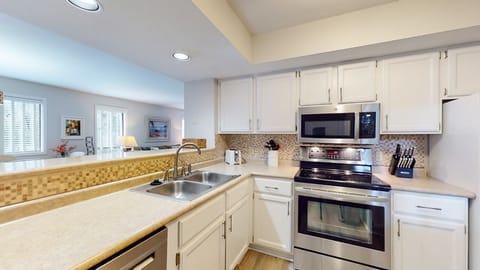 Fully Stocked Kitchen