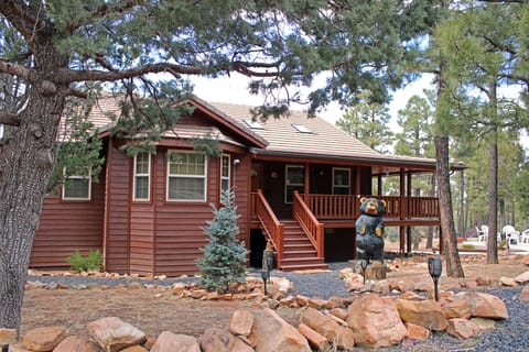 Welcome to Black Bear Cabin!
