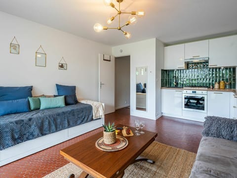 Table, Furniture, Couch, Property, Picture Frame, Blue, Wood, Lighting, Comfort, Interior Design