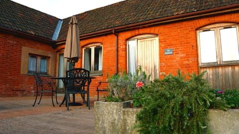 The Honeypot Outside