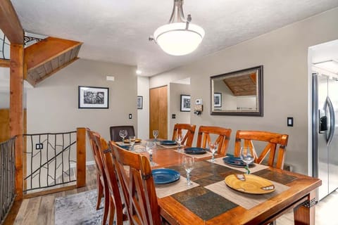 Dining room seating for eight