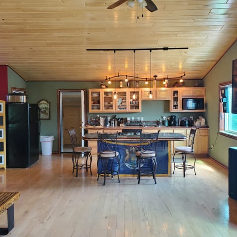 Kitchen Island , water views- sunrise . Cooktop,  Dishwasher, Micro, Roaster, 