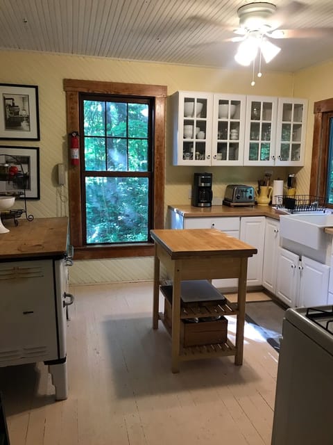 Looking into kitchen from dining room.
