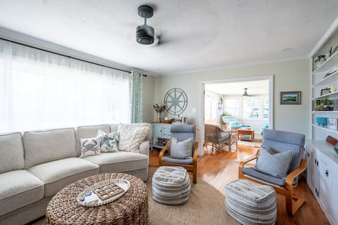 Welcome to Pleasantville Cottage