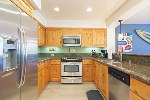 Kitchen appliances, refrigerator, stove, oven, microwave, dishwasher