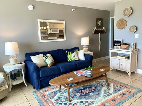 Welcome to the Salty Air Retreat! Come and stay with us!